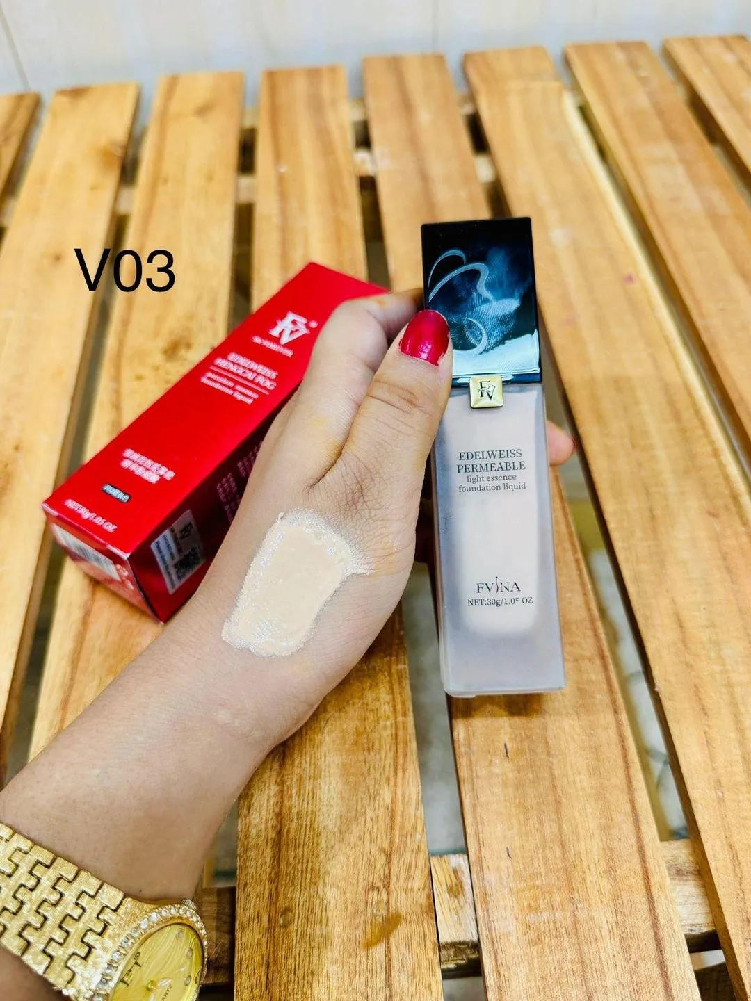 FV Edelweiss Foundation 24Hr Matte Poreless Cover